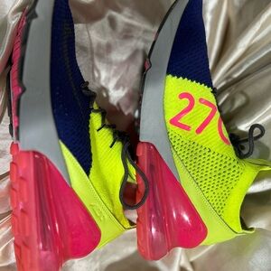 Nike Air Max 270 Flyknit Vibrant Multi-Color Men's 9.5 ~